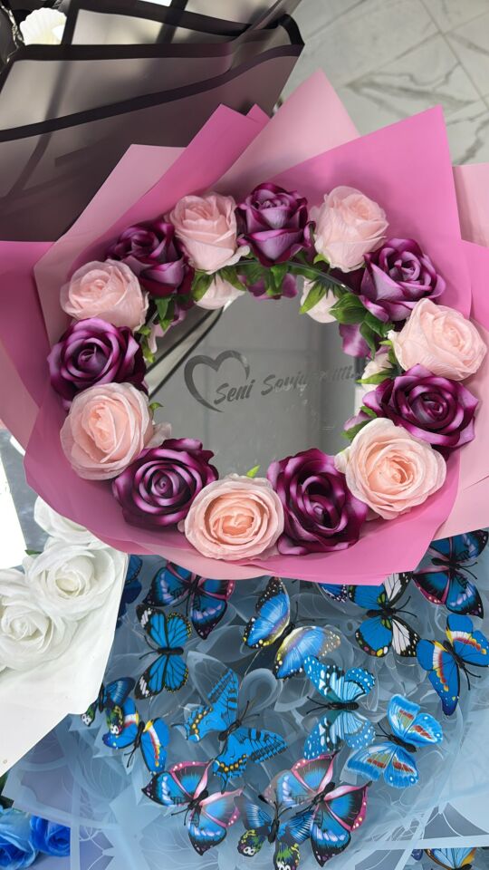 Mavi Yapay Güllü Aynalı Buket