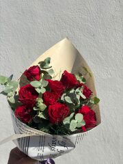 9'lu Kırmızı Gül Buketi