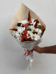 Turuncu Çardak Gül ve Beyaz Papatya Buketi