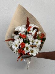 Turuncu Çardak Gül ve Beyaz Papatya Buketi