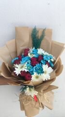 Karışık Çiçekler Buketi