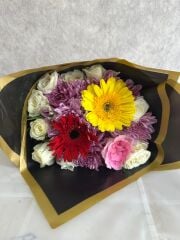 Karışık Çiçekler Buketi