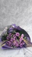 17 Adet Lila Gül Buketi