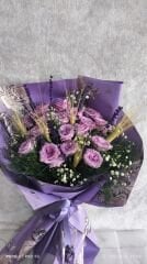 17 Adet Lila Gül Buketi