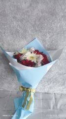 Renkli Gerbera ve Lila Gül Buketi