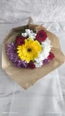 Karışık Çiçekler Buketi