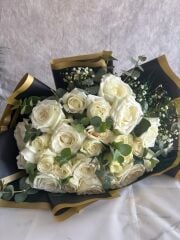 25'li Beyaz Gül Buketi