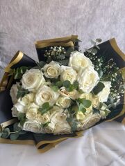 25'li Beyaz Gül Buketi