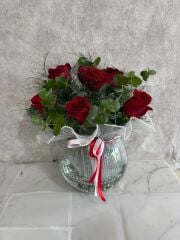 Akvaryum Cam Vazoda 6 Adet Kırmızı Gül Adana çiçek