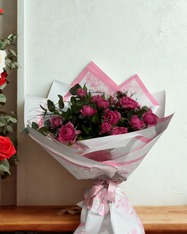 Desenli Buket Kağıtta Pembe Çardak Güller Adana çiçek