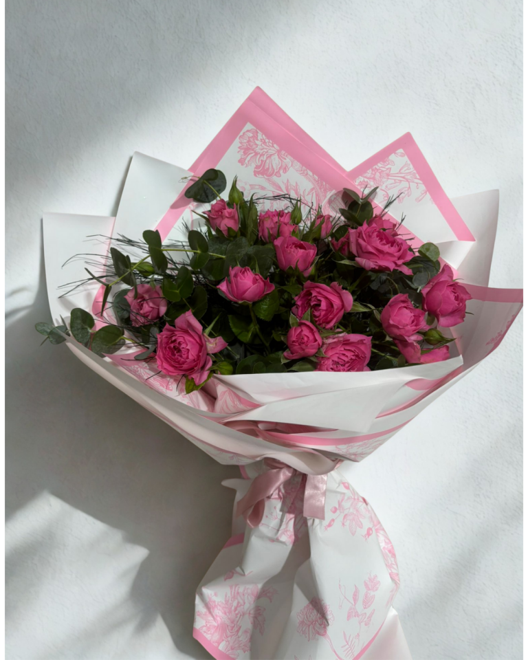 Desenli Buket Kağıtta Pembe Çardak Güller Adana çiçek