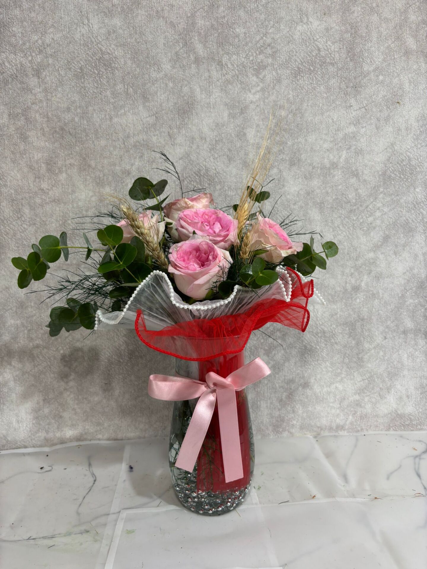 Kristal Cam Vazoda 5'li Pembe Güller