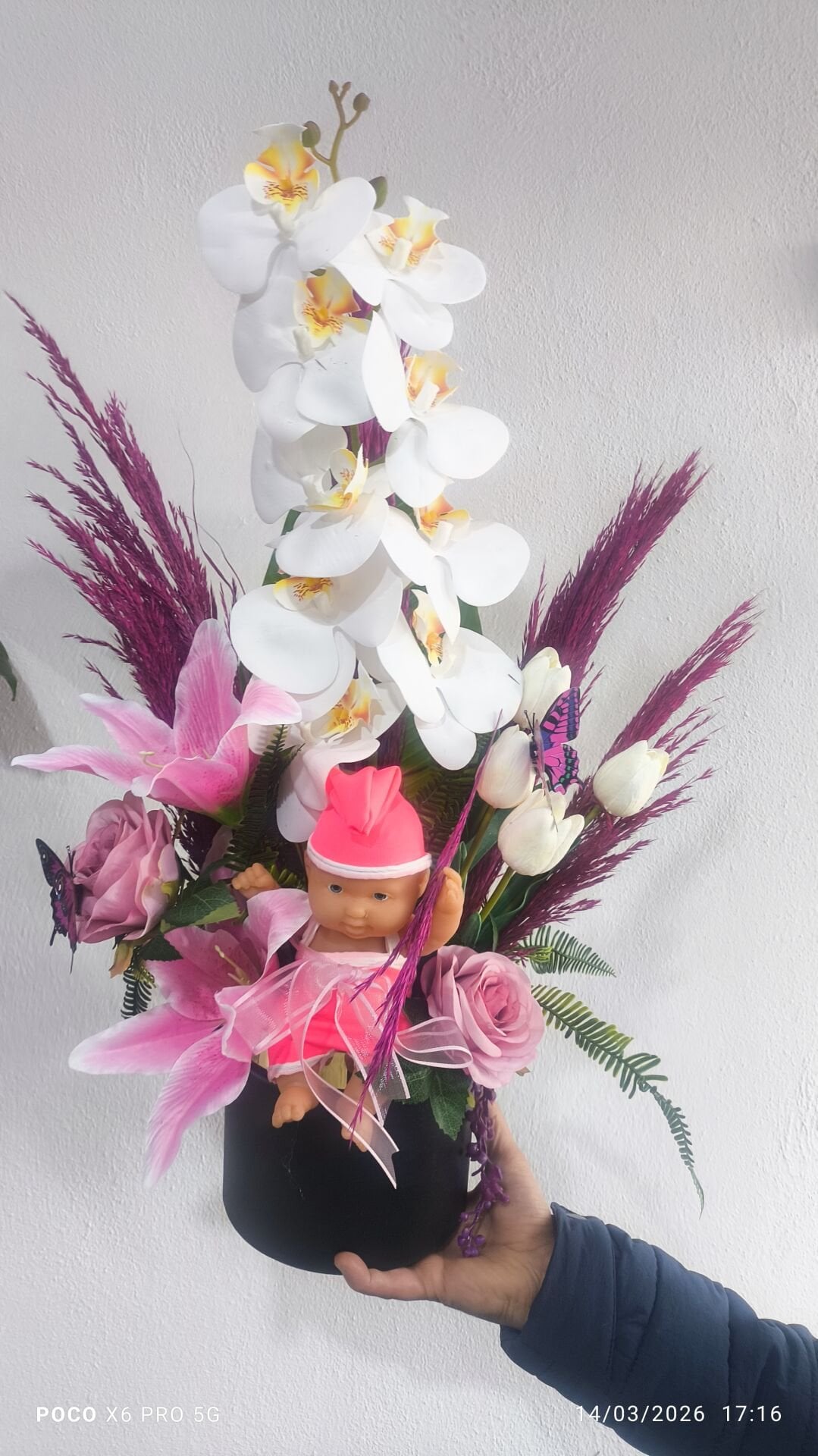 Yenidoğan Bebek Yapay Çiçek Aranjmanı